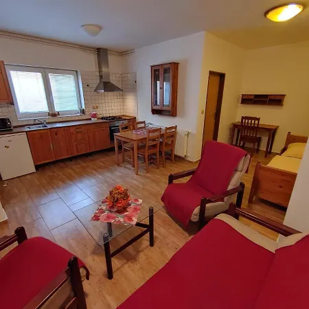 Apartmán 2 Zdenko 2kk Appartamento